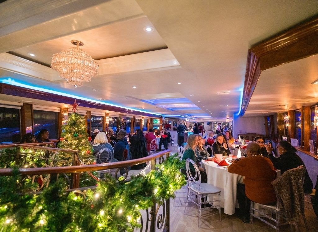 PARTY BOAT 125 in Caribbean — view 6