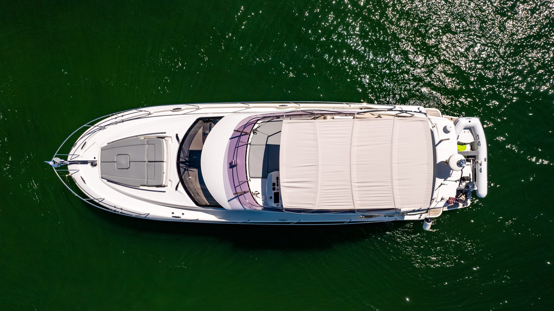 PRESTIGE 52 FLY — Prestige Motor Yacht, 15.85m, charter in East Coast United States