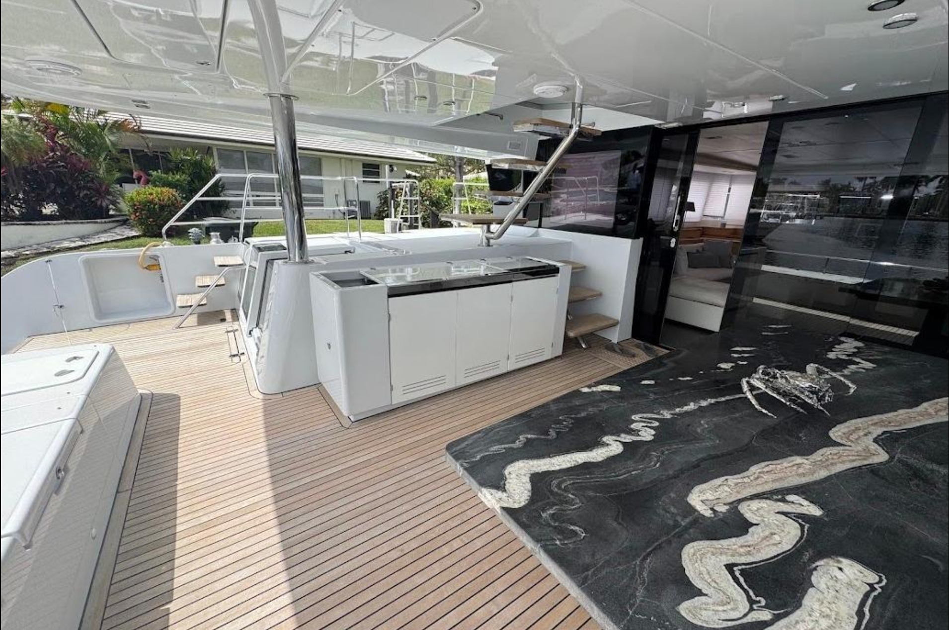 LAGOON 70 in East Coast United States — view 5