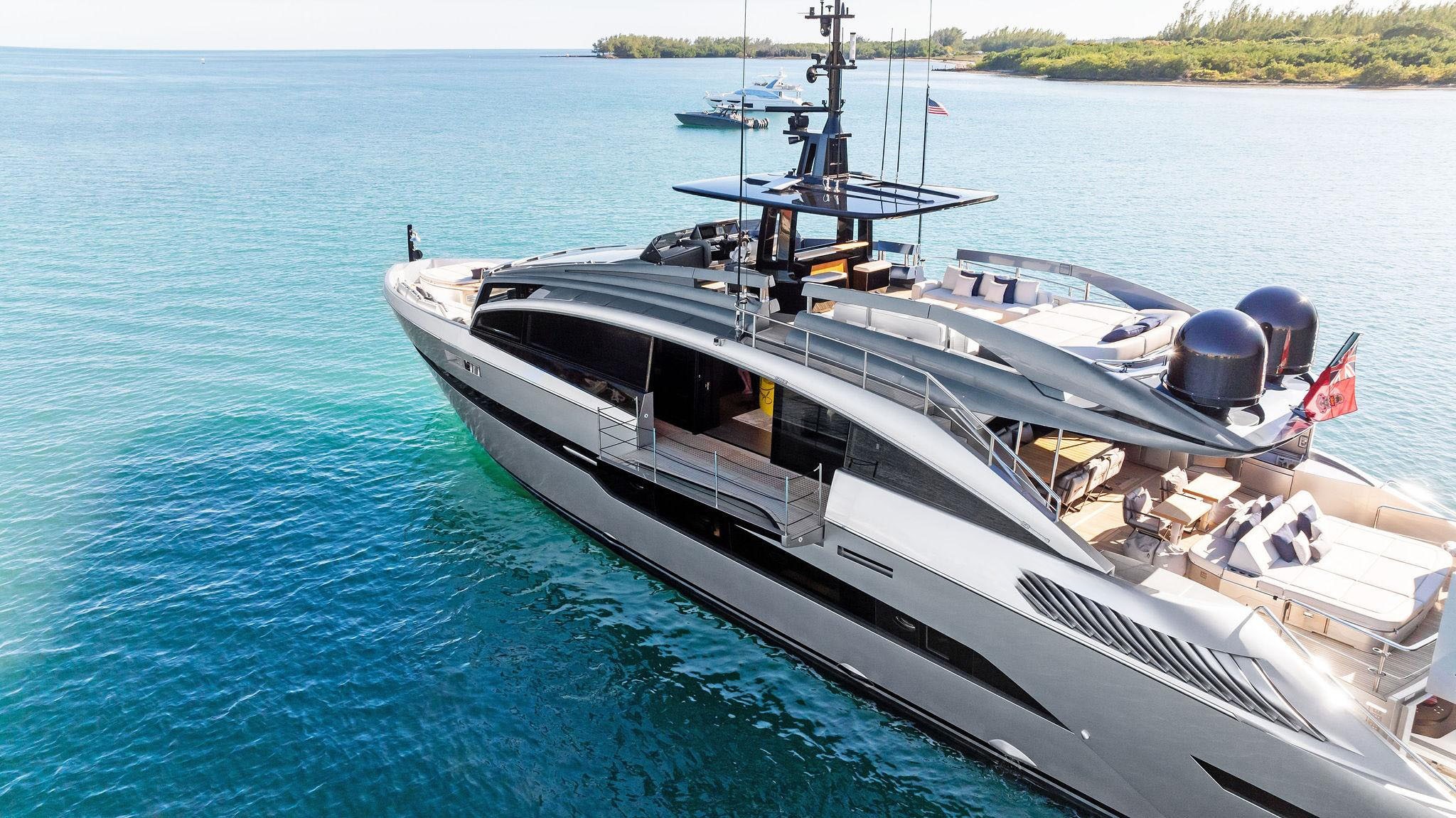 PERSHING 118 in East Coast United States — view 7