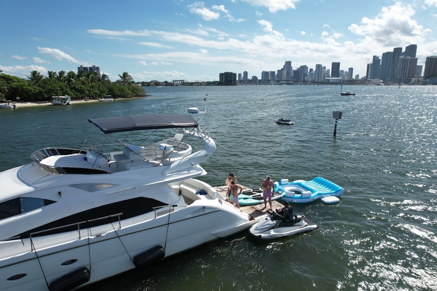 AICON 63 in East Coast United States — view 6