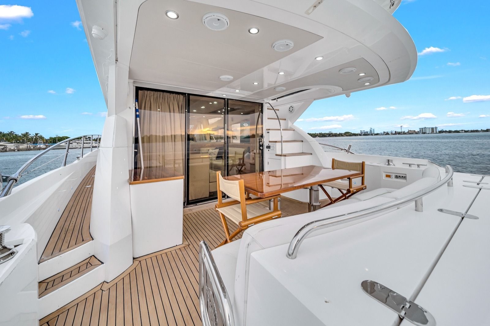 SUNSEEKER 70 in East Coast United States — view 3
