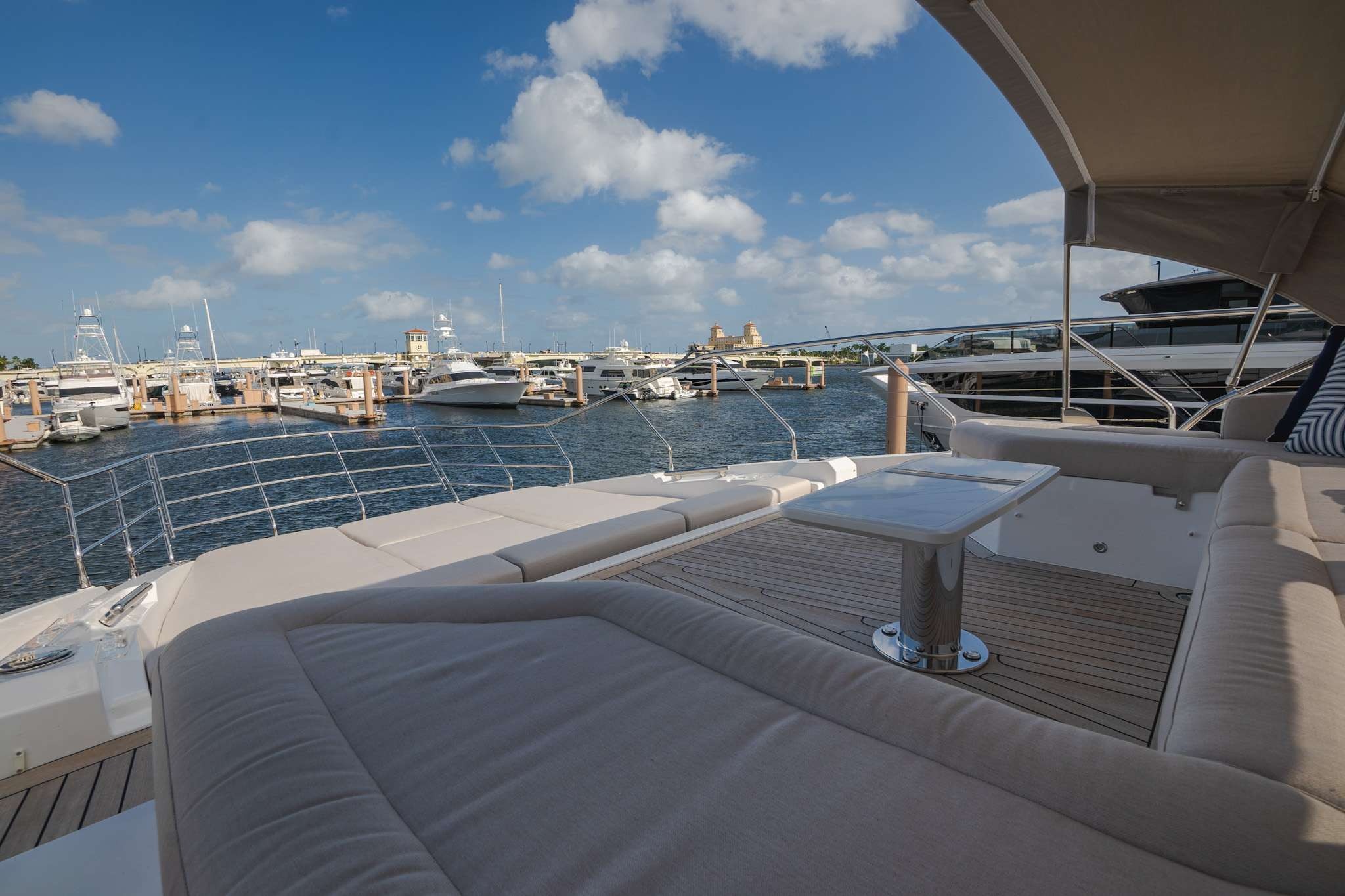 AZIMUT 88 in Caribbean — view 5