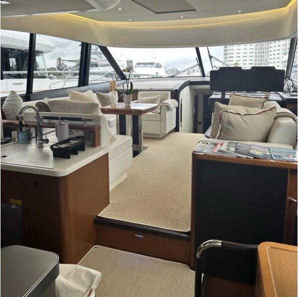 PRESTIGE 60 in East Coast United States — view 8