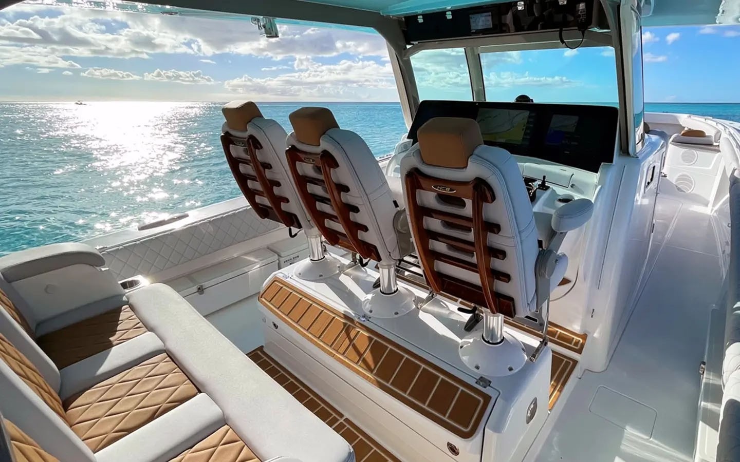 HCB SUENOS SPORT YACHT 53 in Caribbean — view 8