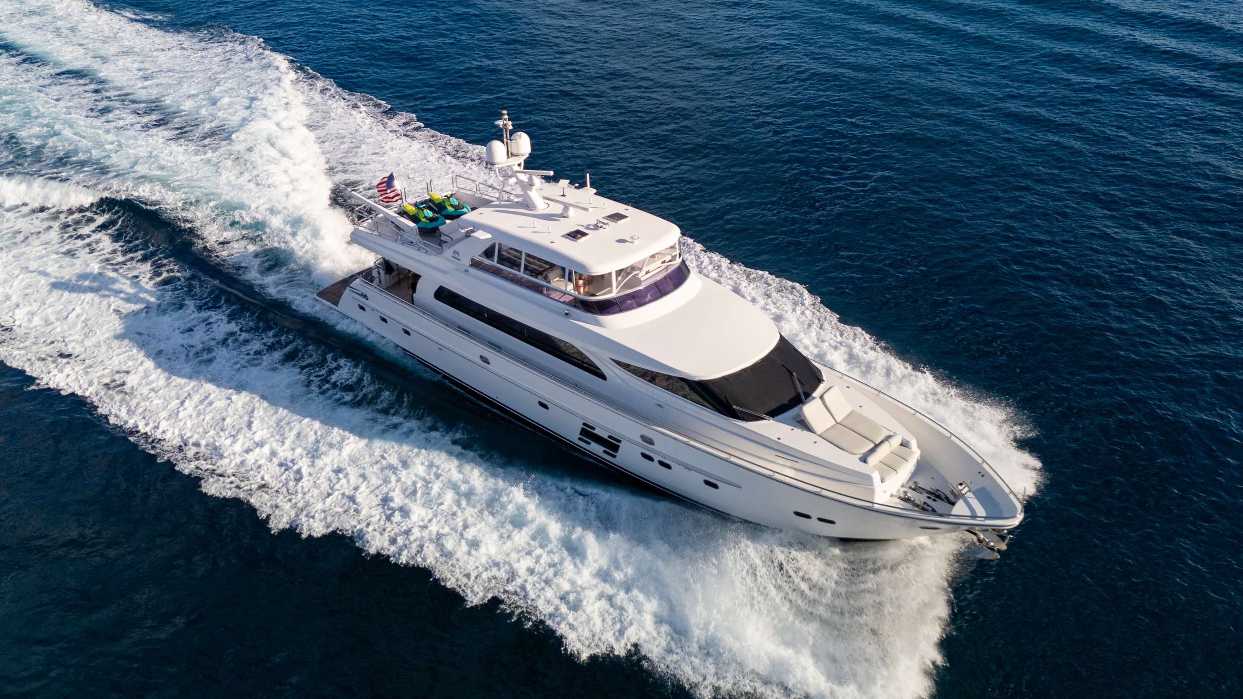 HORIZON 91 — Horizon Motor Yacht, 27.74m, charter in East Coast United States