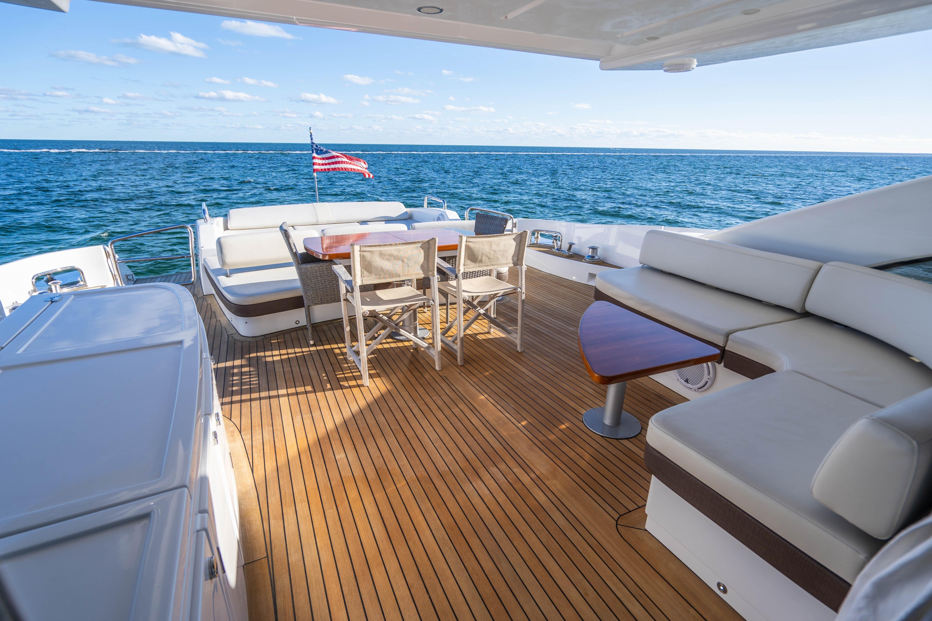 AZIMUT 86 in Caribbean — view 2