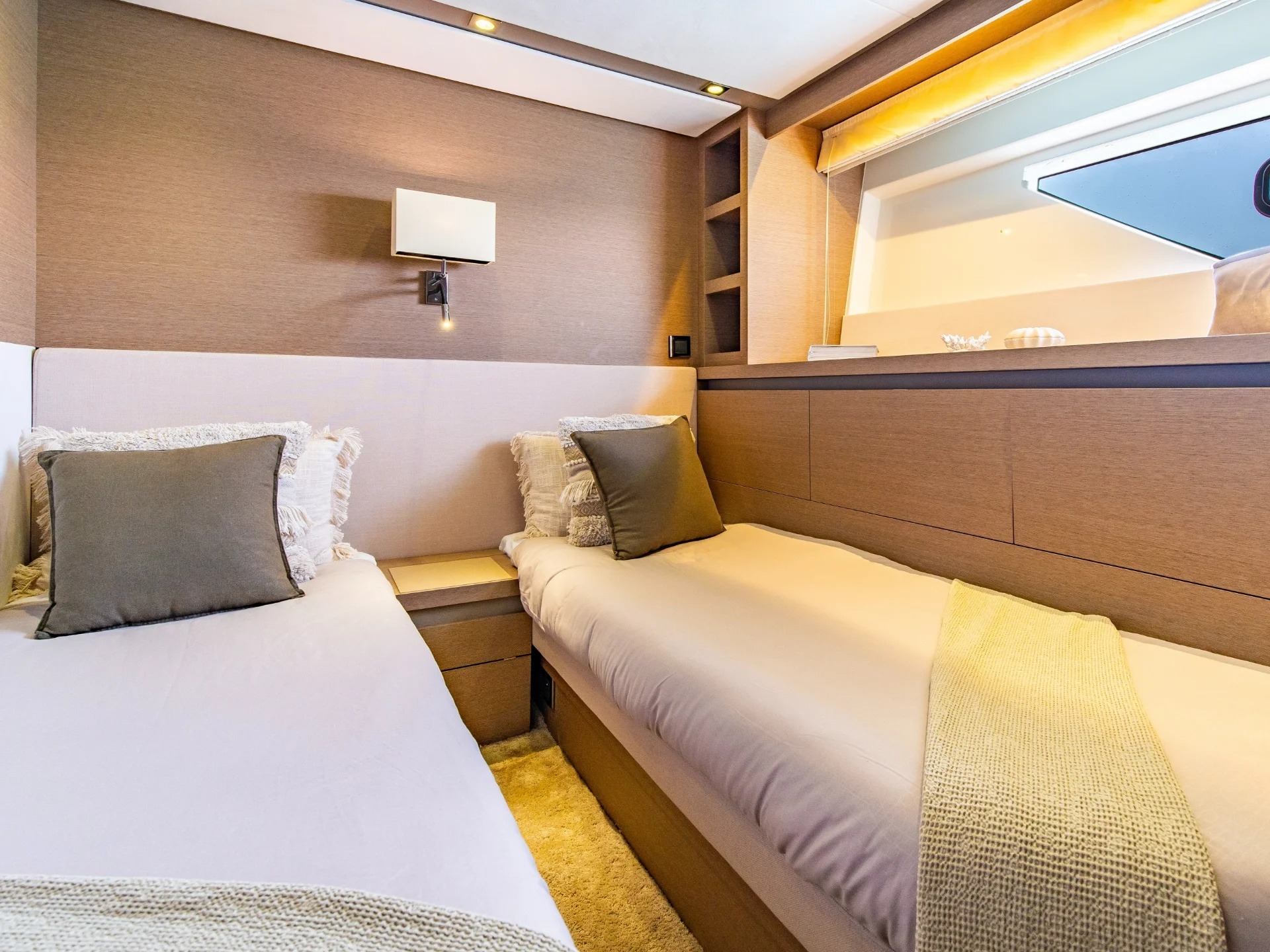 PRESTIGE 68 in West Mediterranean — view 6