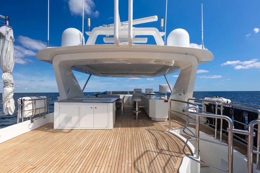 AZIMUT 88 in East Coast United States — view 4