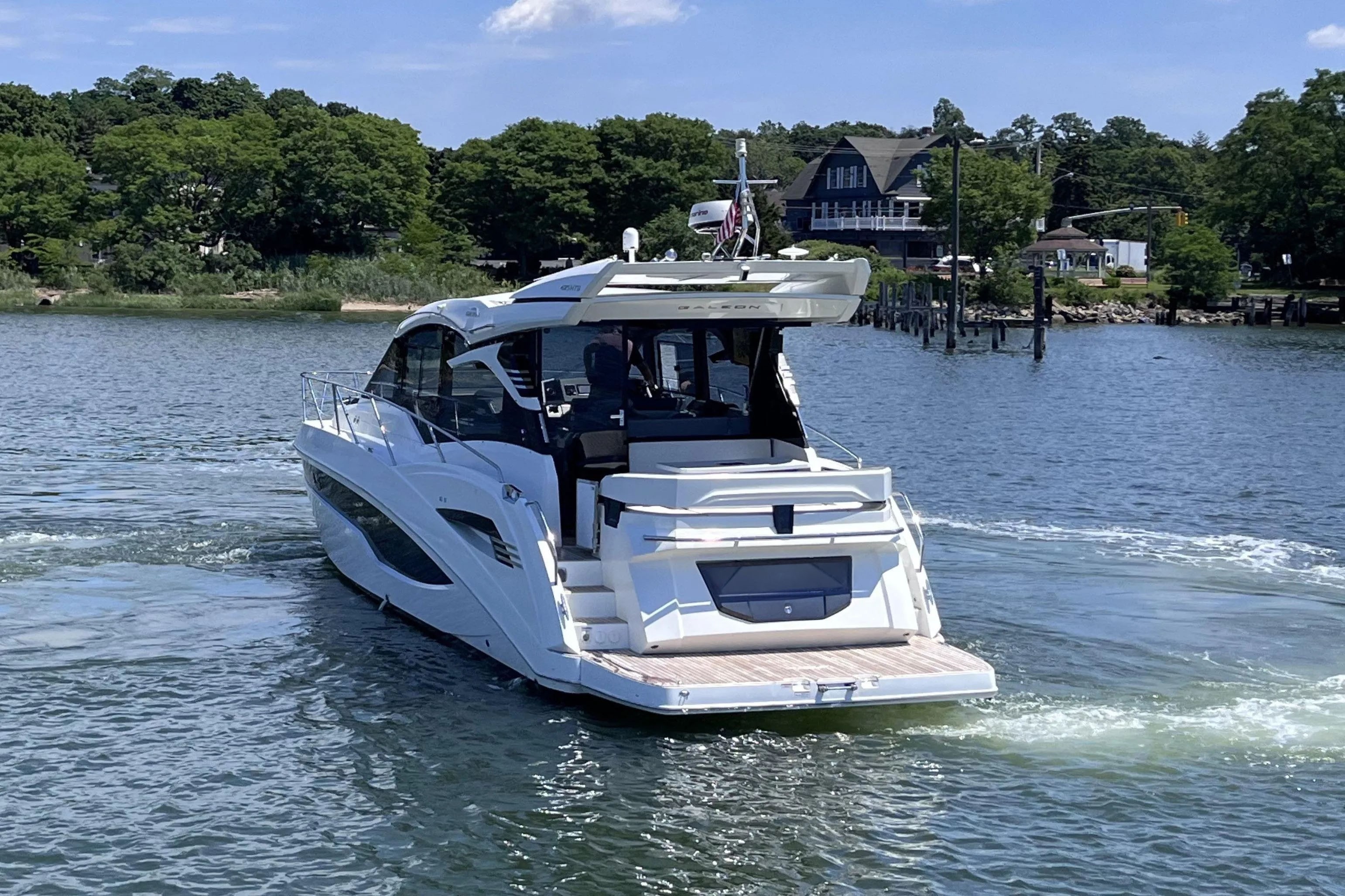 GALEON 425 HTS 44 in East Coast United States — view 8