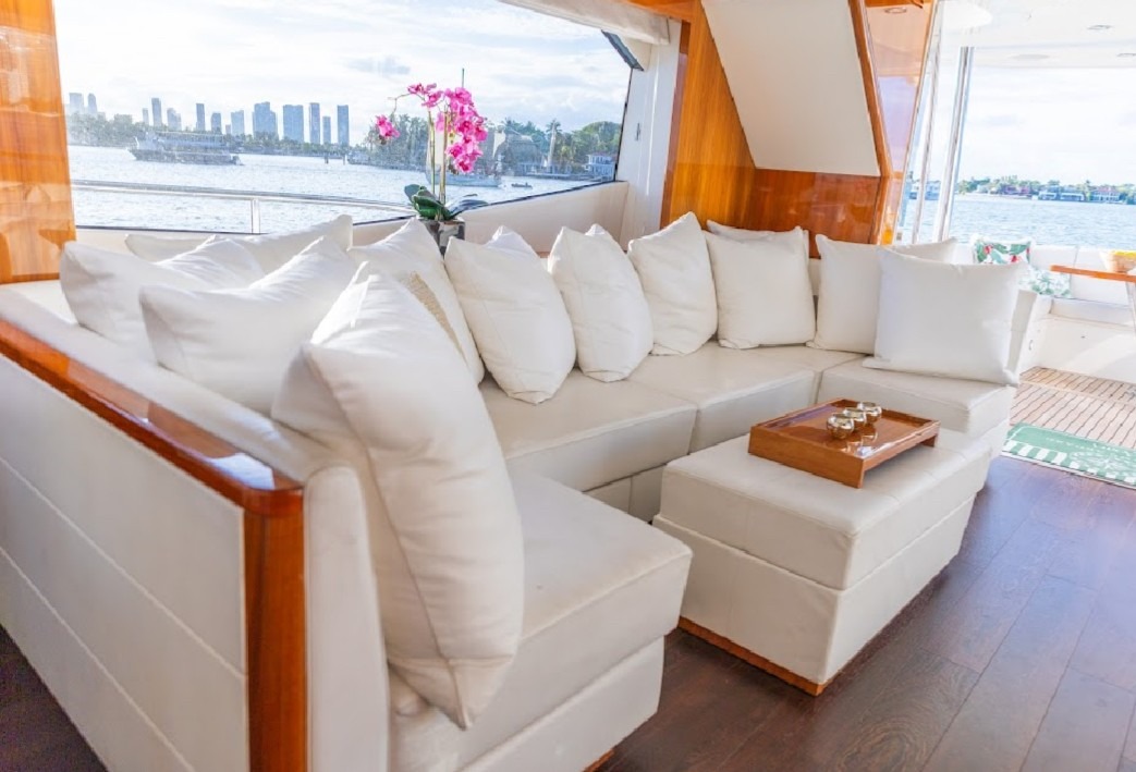 SUNSEEKER 75 in East Coast United States — view 5
