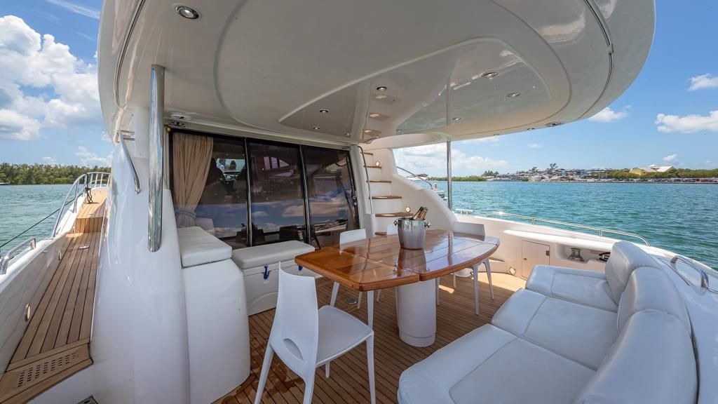 SUNSEEKER 74 — view 4