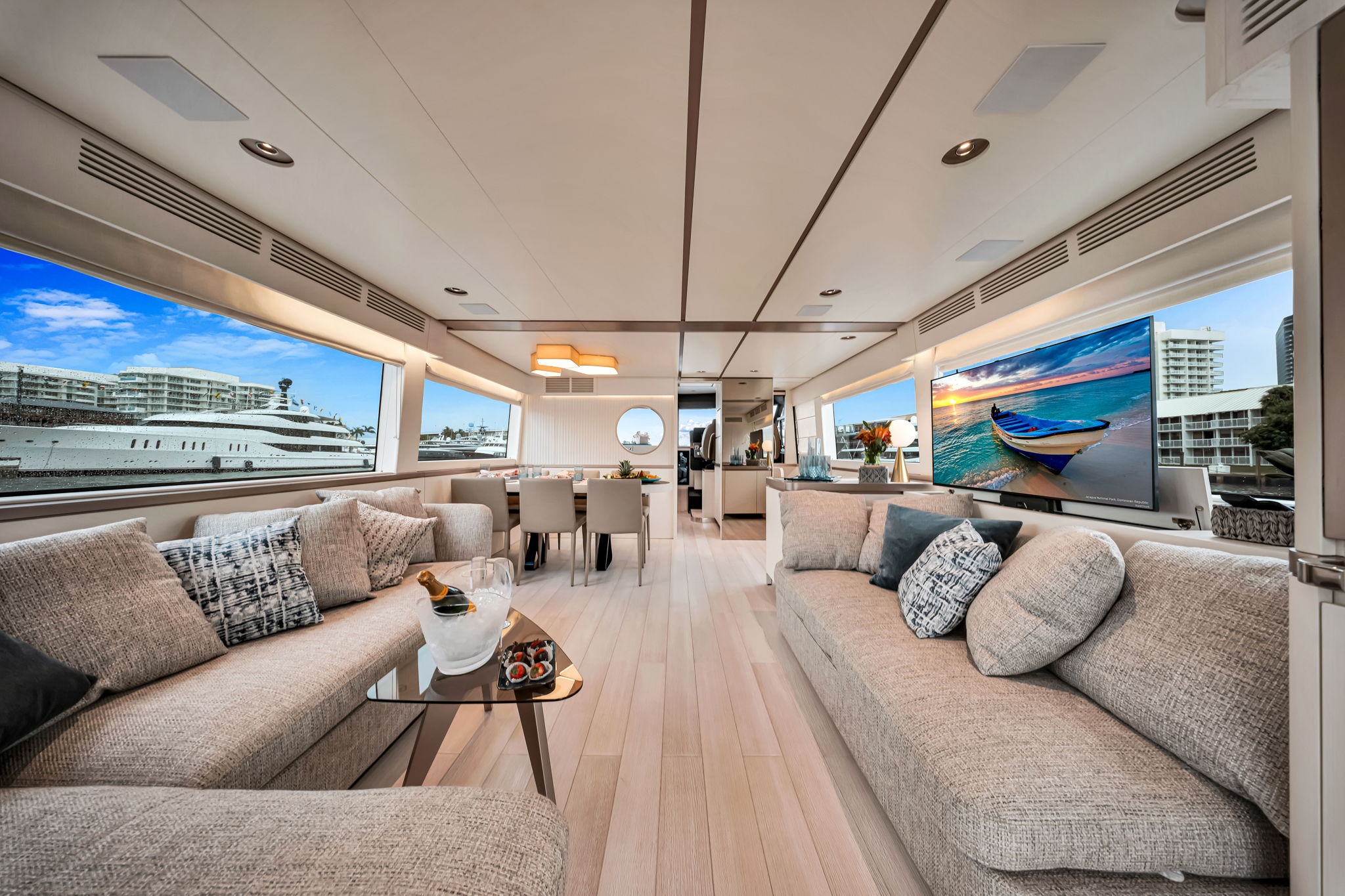 AZIMUT 68 in East Coast United States — view 5
