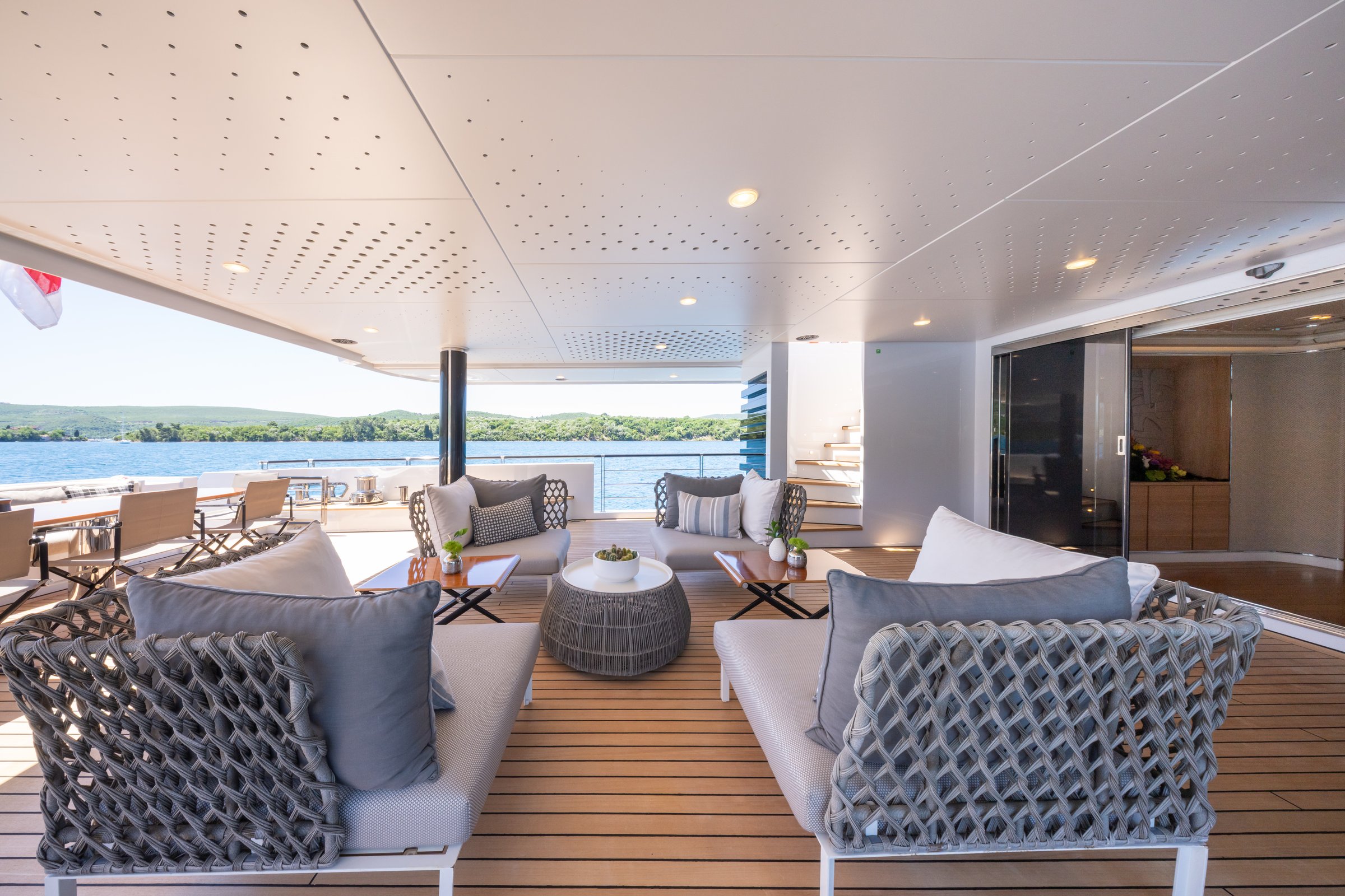 Main aft deck seating on AQUARIUS looking out over the water