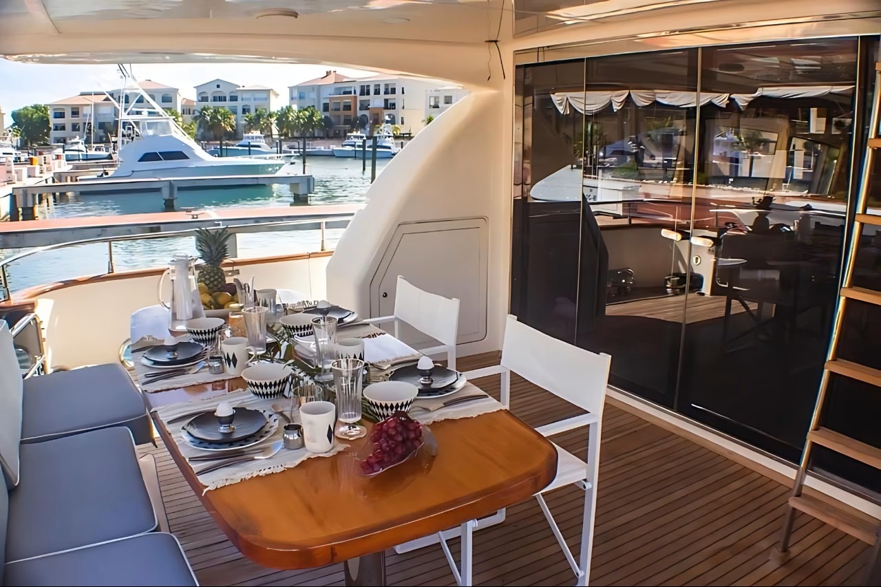 AZIMUT 78 in Caribbean — view 3