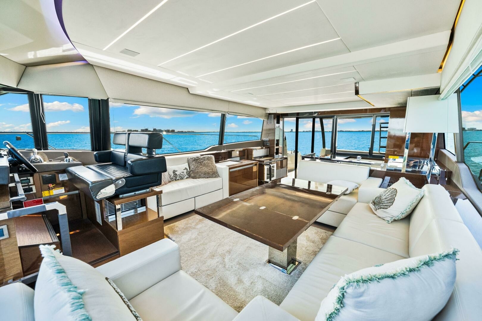 PRESTIGE 630 63 in East Coast United States — view 4