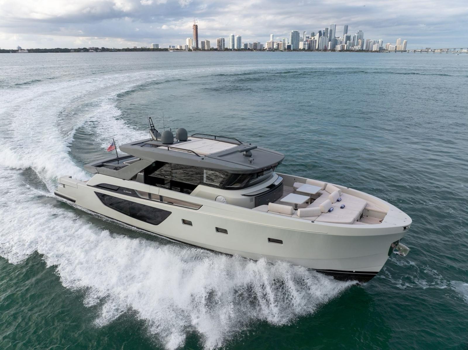 BLUEGAME BGX70 72 in East Coast United States — view 5