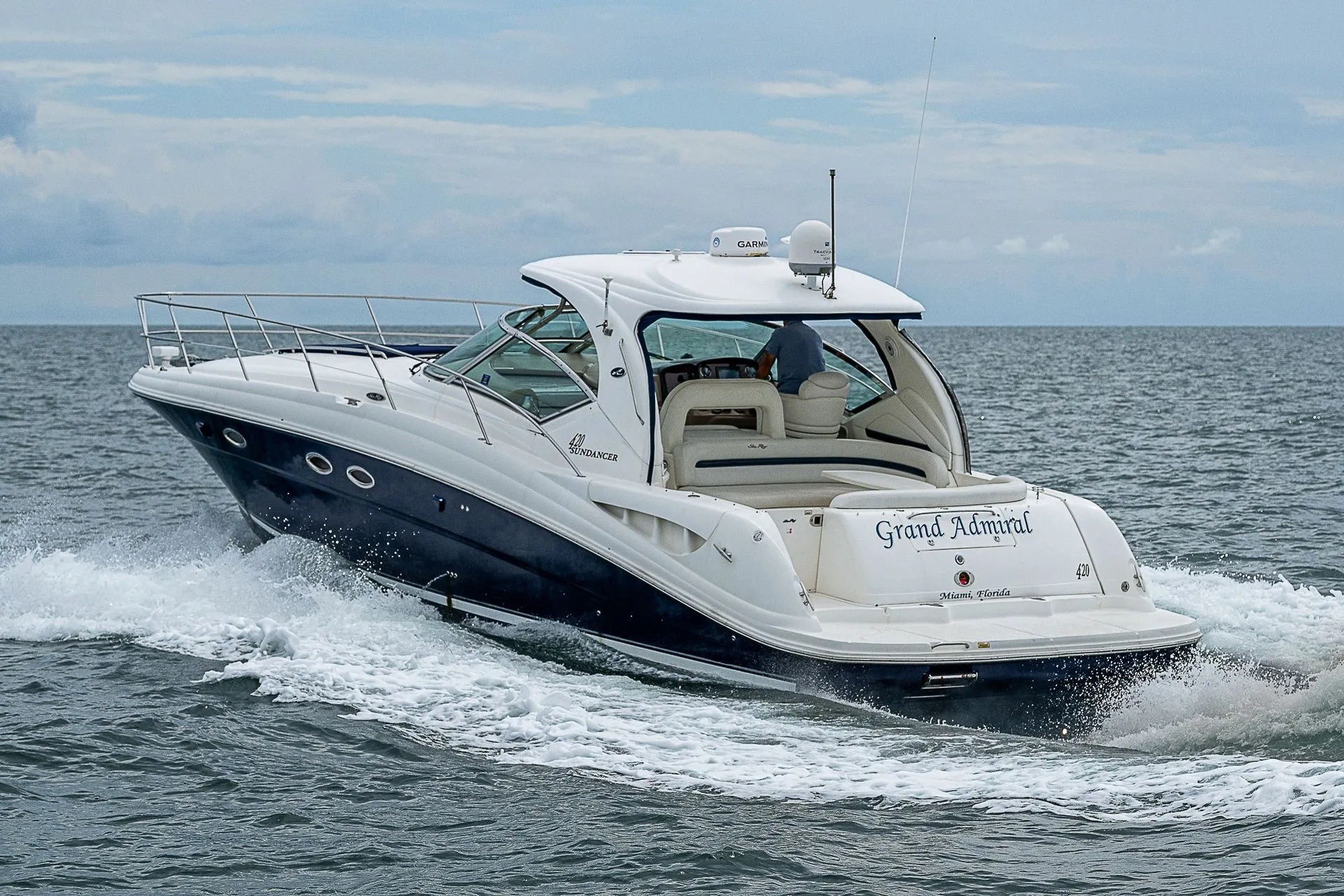 SEA RAY 46 in East Coast United States — view 5