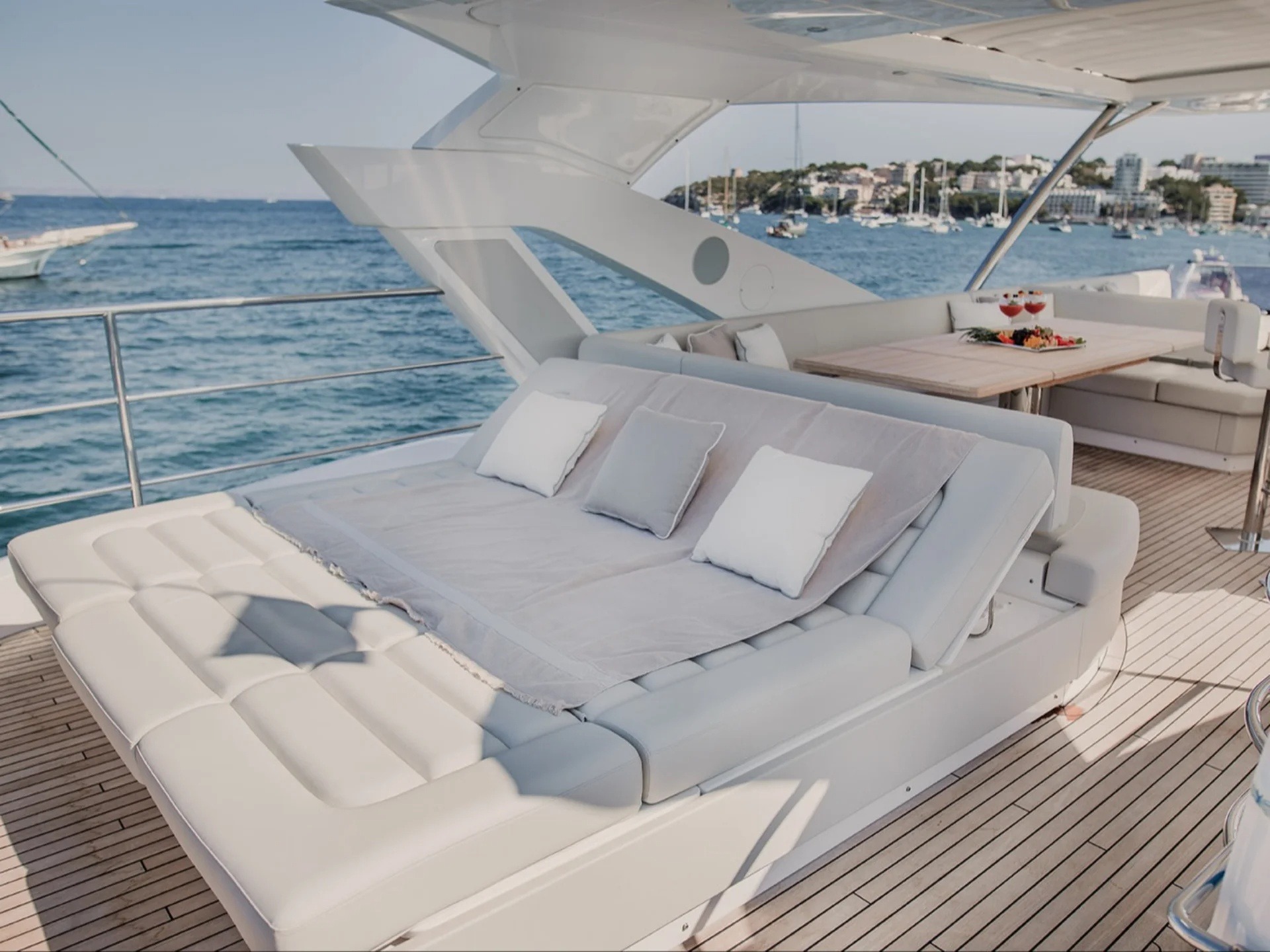 SUNSEEKER 76 in West Mediterranean — view 6