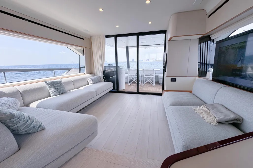 AZIMUT 70 in East Coast United States — view 11