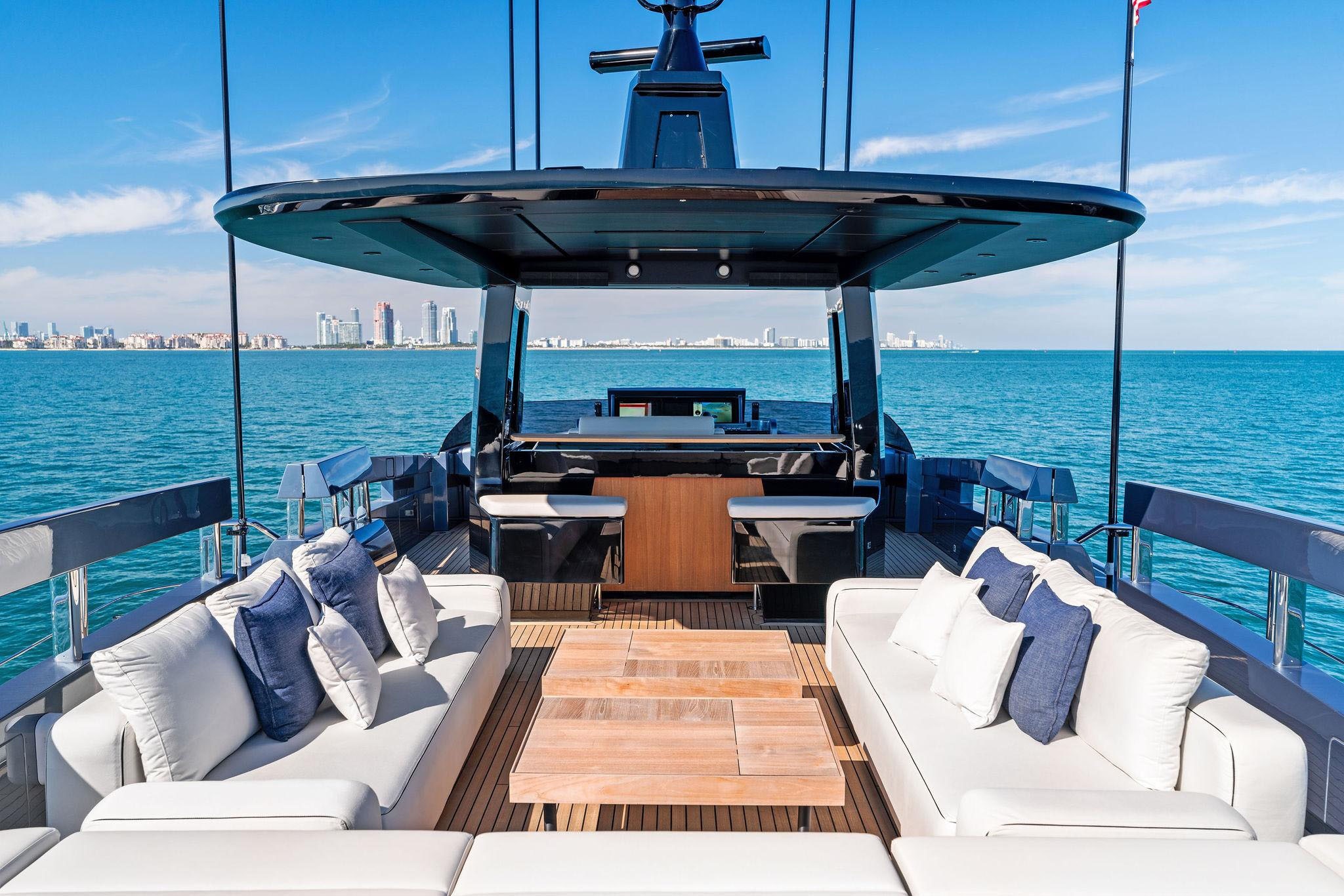 PERSHING 118 in East Coast United States — view 4