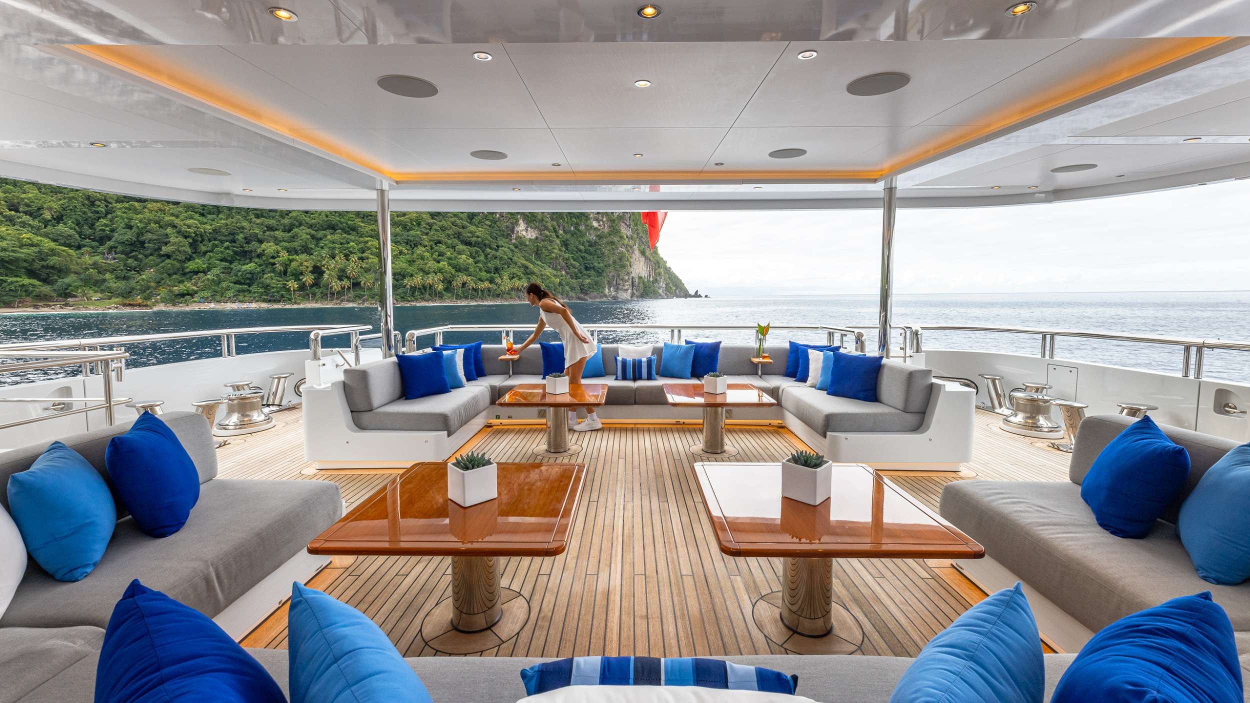 HAKVOORT 200 in Caribbean — view 2