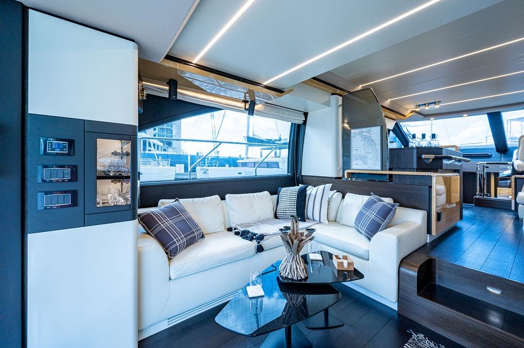 BIMINI ONE DAY ISLAND SPECIAL ON OUR 66FT AZIMUT MOTORYACHT 66 in East Coast United States — view 6