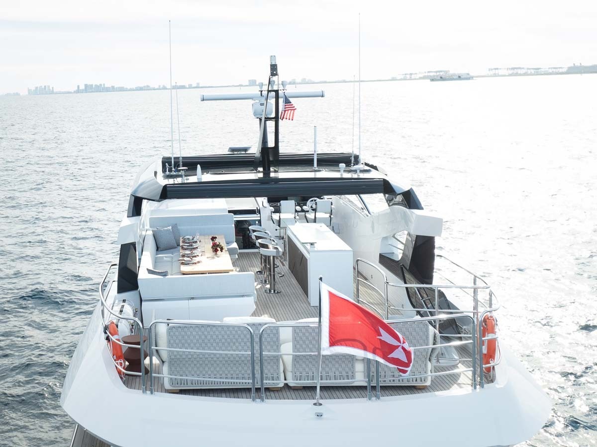 SUNSEEKER 92 in Caribbean — view 7
