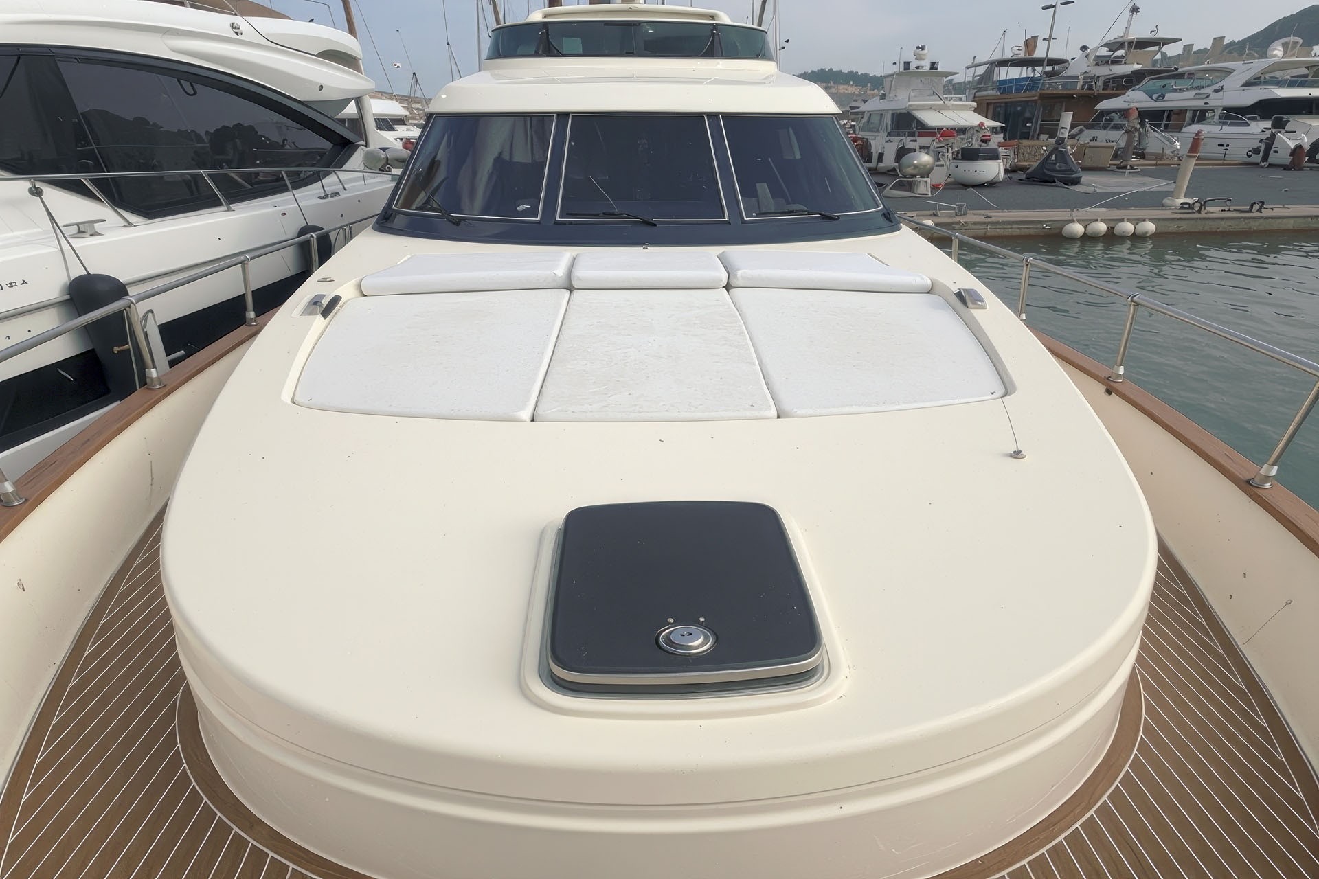 ASTONDOA GLX 72 in West Mediterranean — view 3