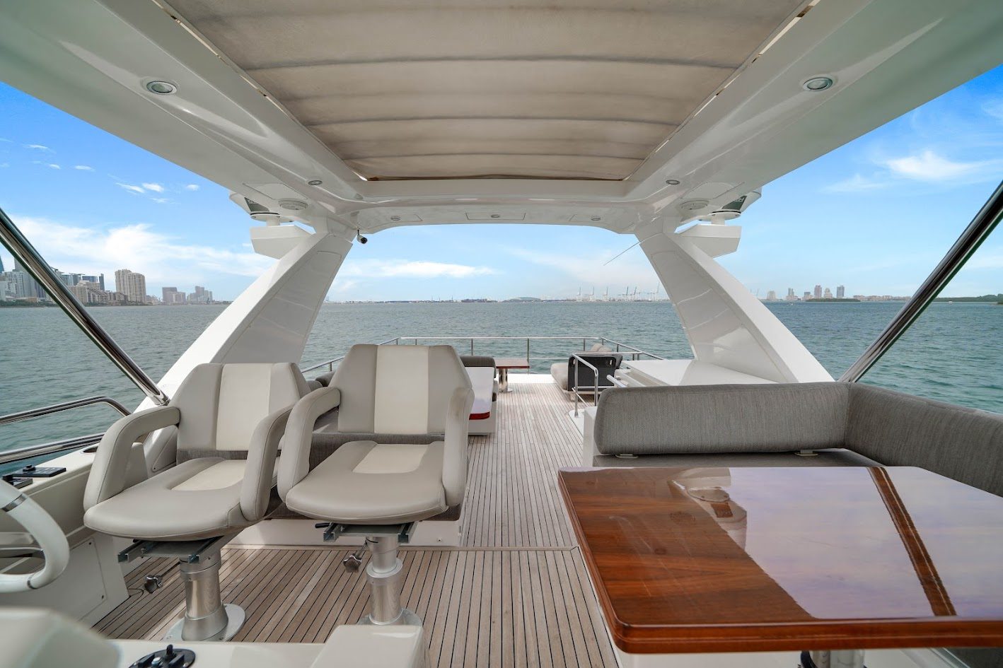 AZIMUT 68 in East Coast United States — view 13