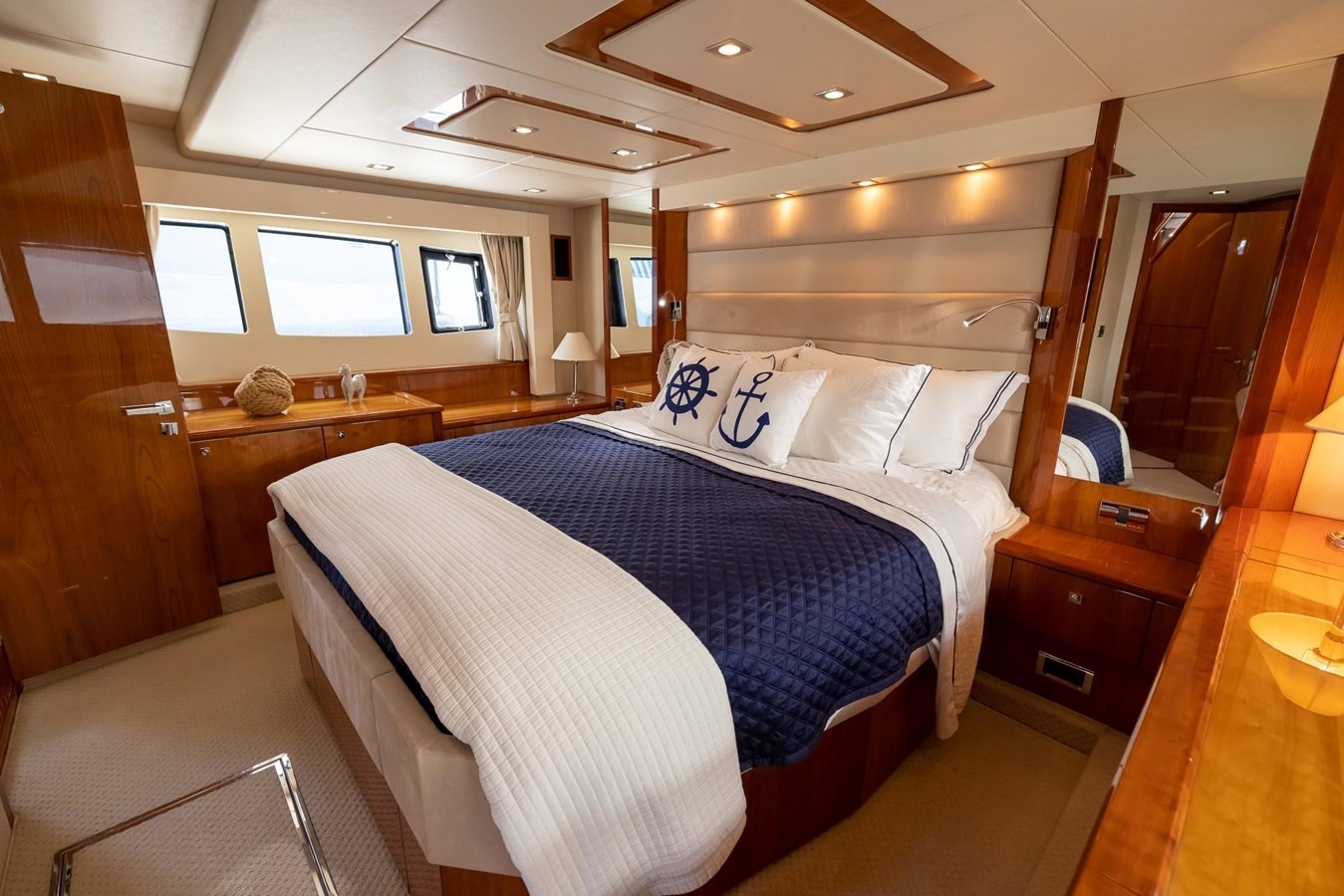 SUNSEEKER 64 in East Coast United States — view 8