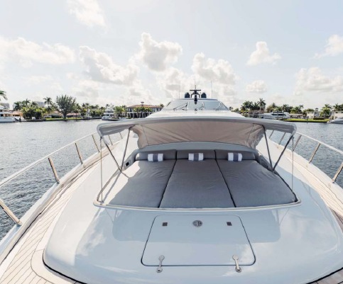 MANGUSTA 105 in Caribbean — view 3