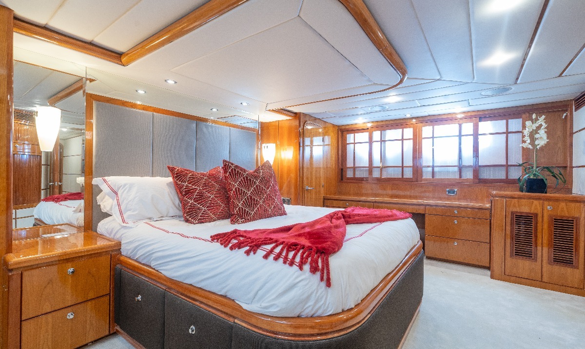 HARGRAVE 92 in Caribbean — view 2