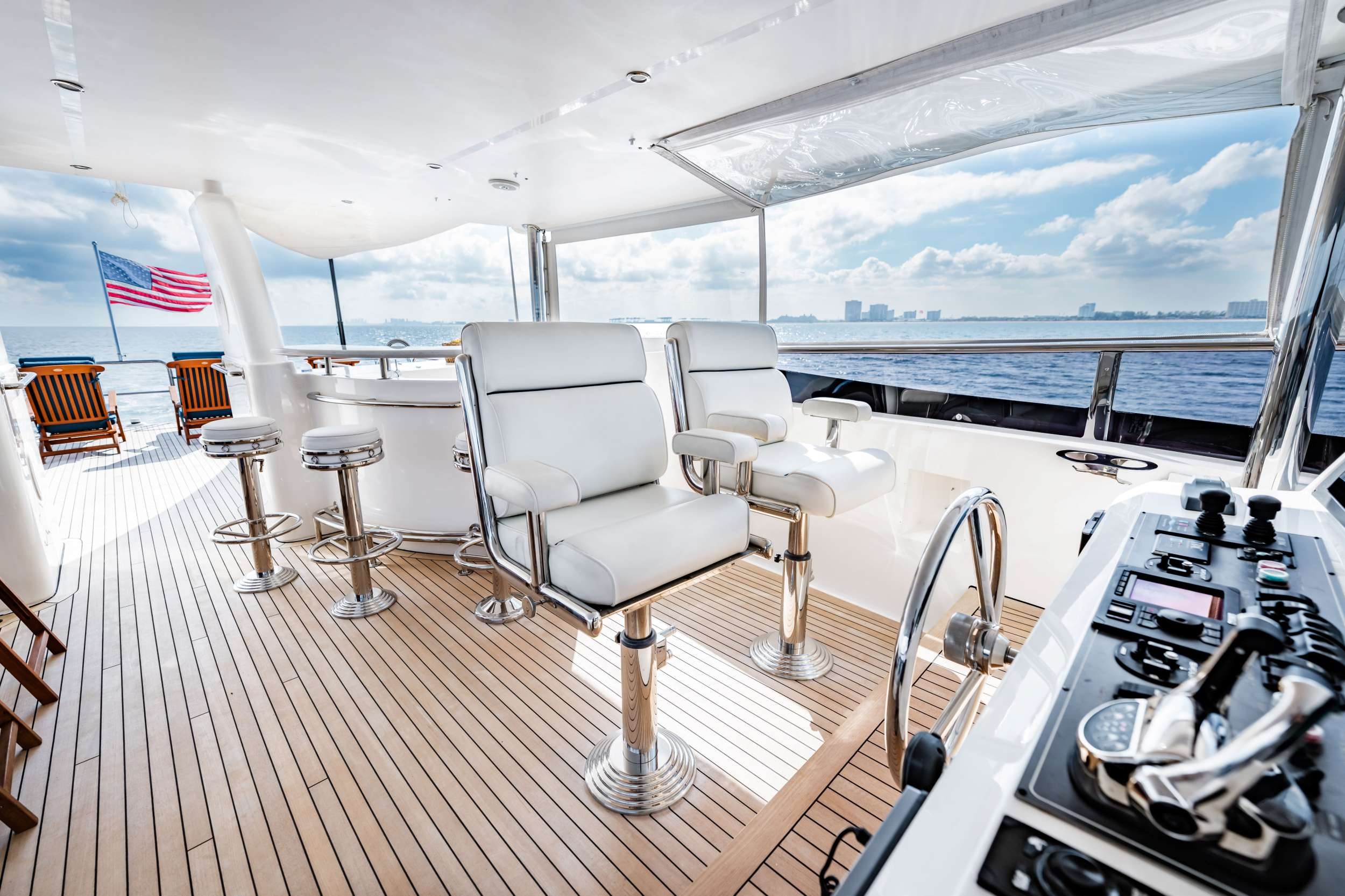 JOHNSON 87 in Caribbean — view 7