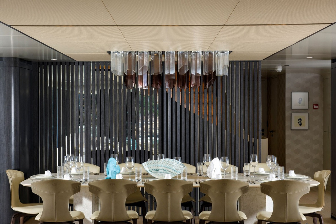 LEGASEA — Formal dining for twelve guests