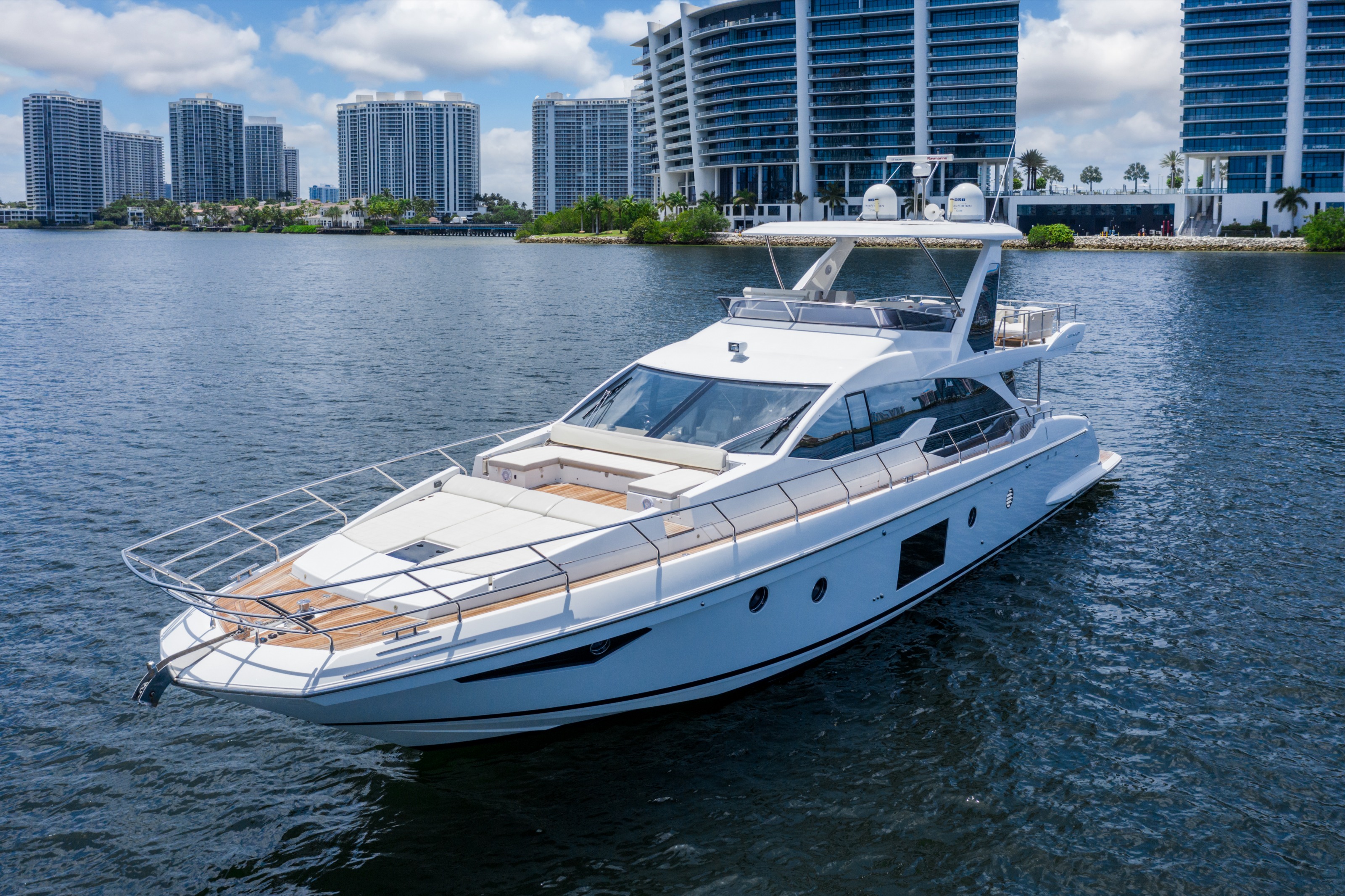 AZIMUT 68 in East Coast United States — view 3