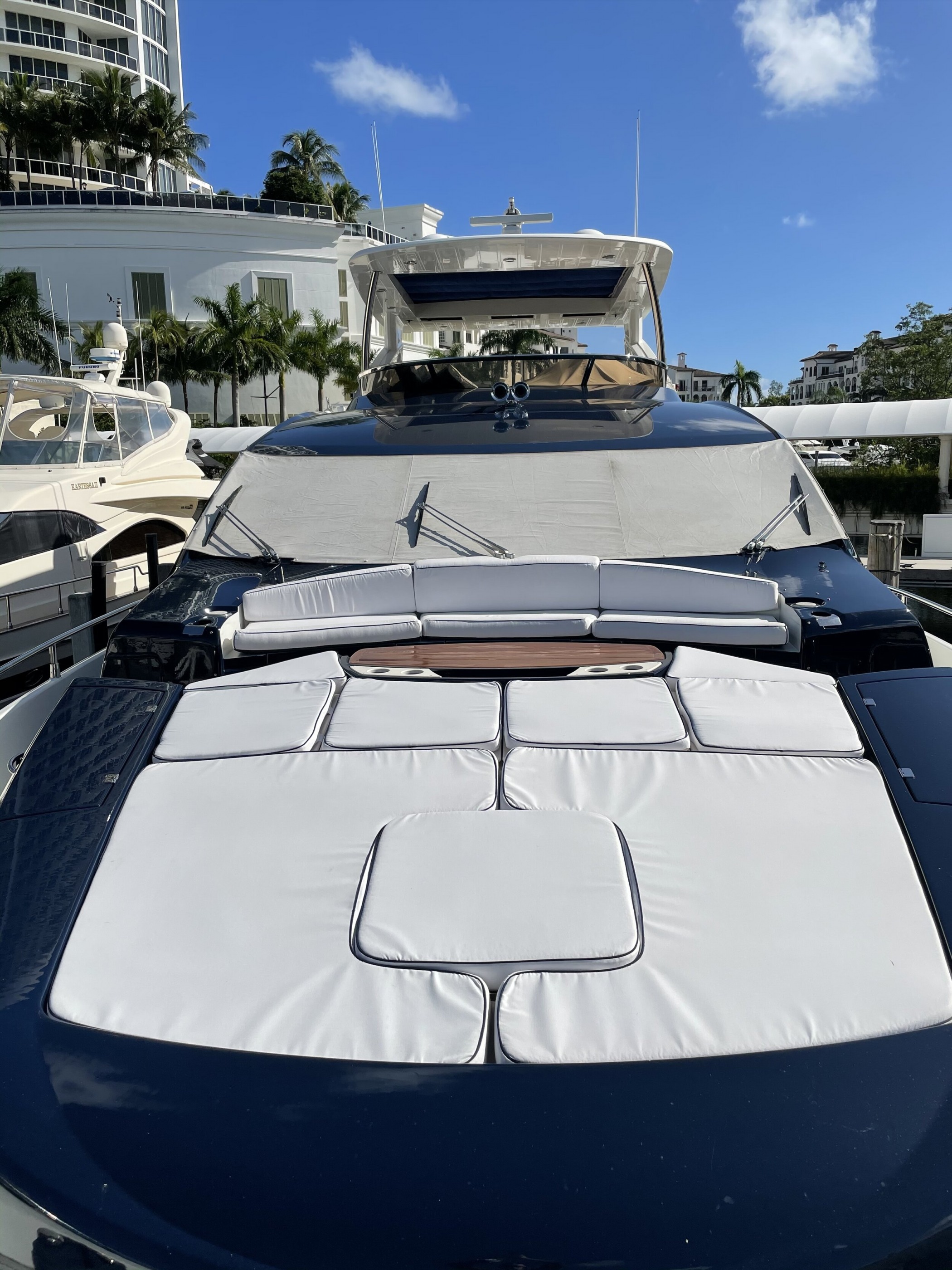 SUNSEEKER 90 in East Coast United States — view 6