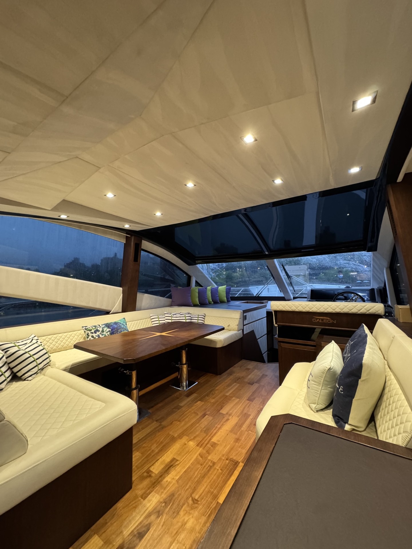 GALEON 560 SKY 56 in East Coast United States — view 6