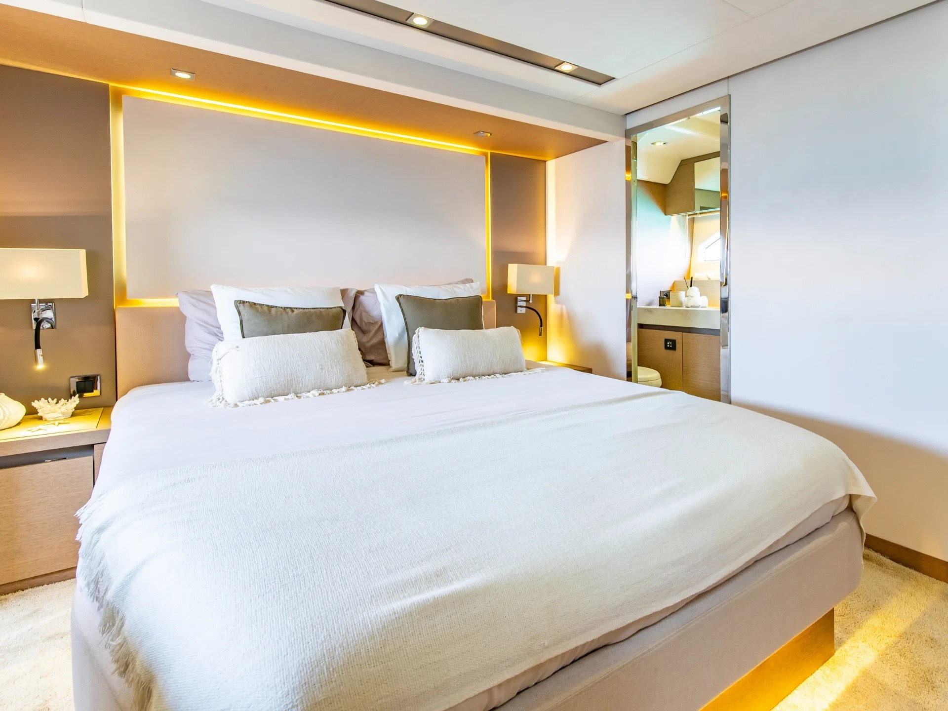 PRESTIGE 68 in West Mediterranean — view 4