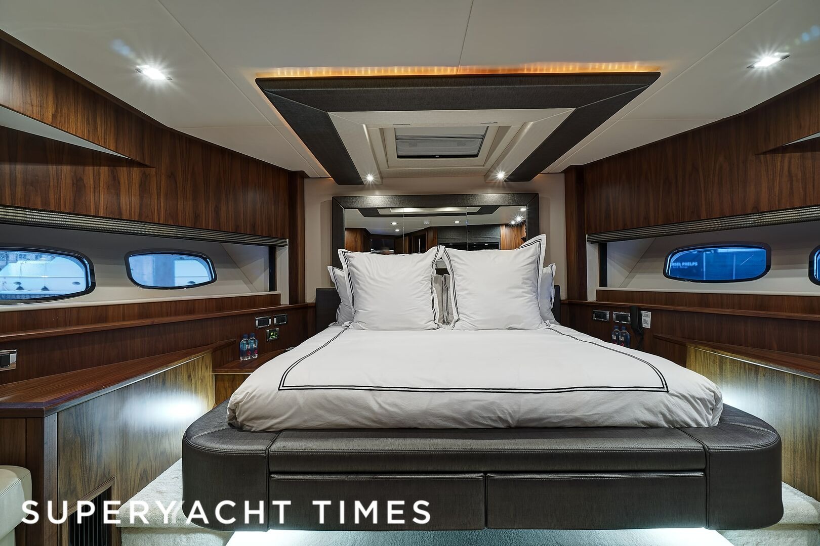SUNSEEKER MANHATTAN 88 in East Coast United States — view 5