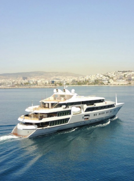 AUSTAL 230 in West Mediterranean — view 3
