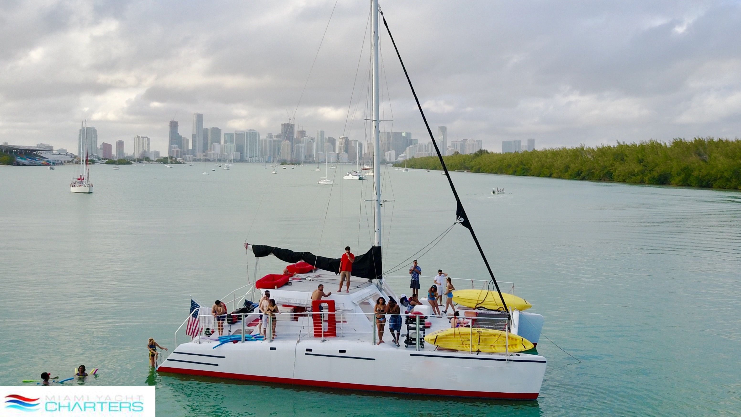 42-49 PERSON CATAMARAN 49 in East Coast United States — view 6