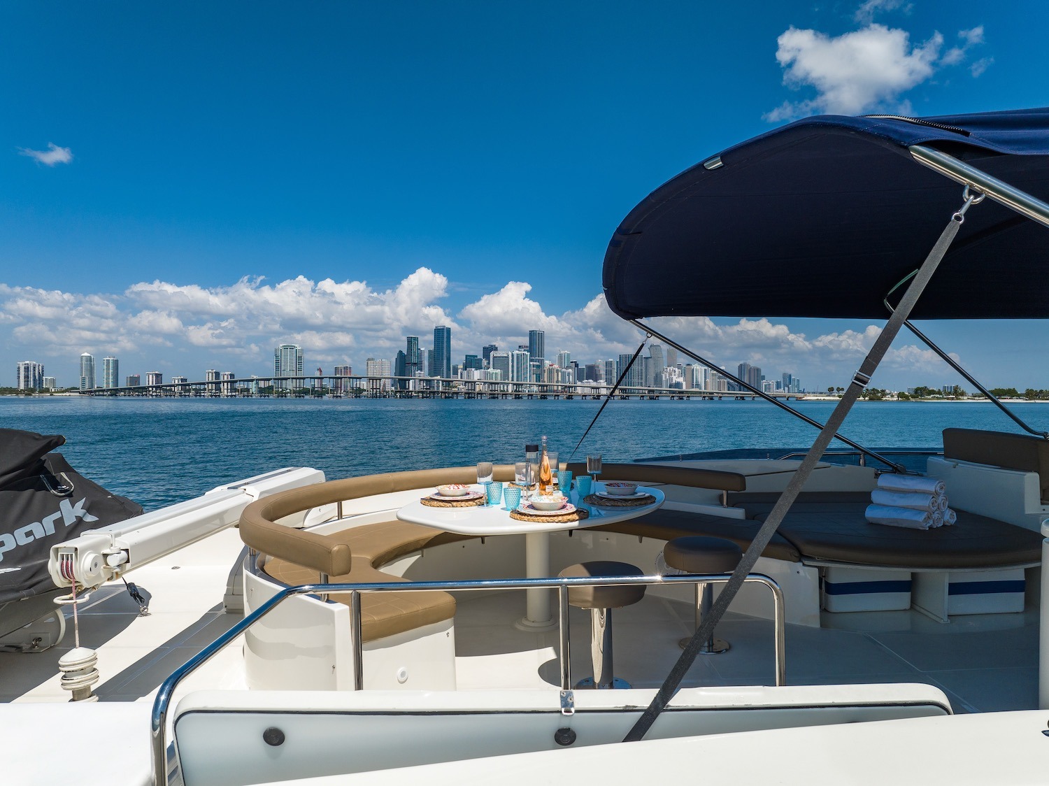 FERRETTI 80 in East Coast United States — view 5
