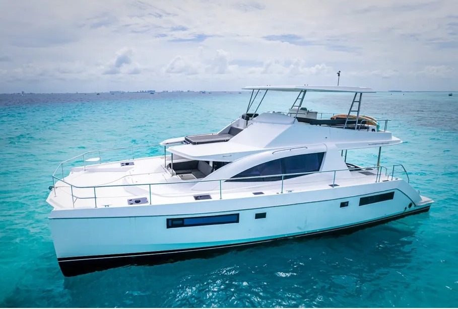LEOPARD 51 in East Coast United States — view 2