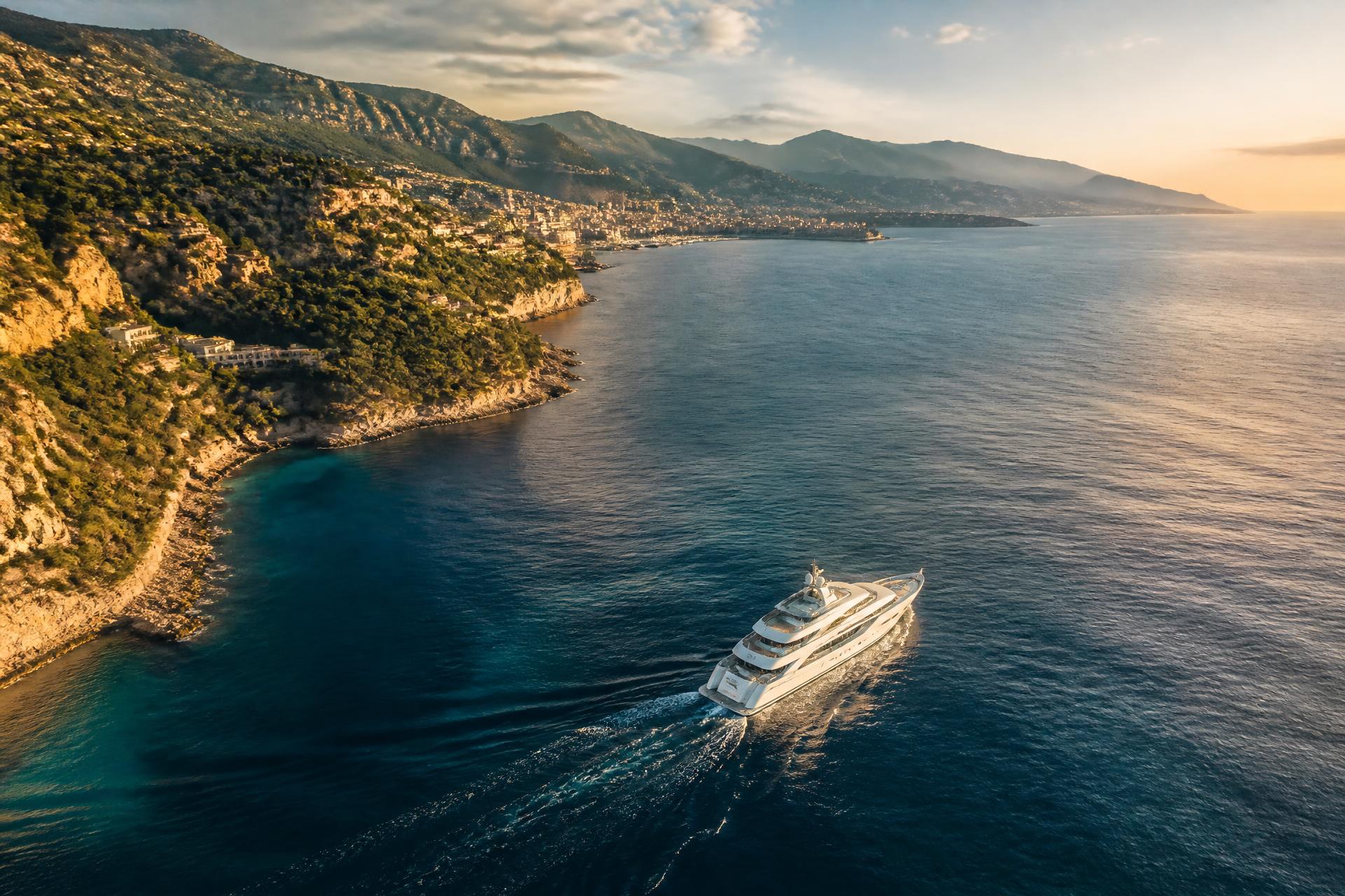 A superyacht cruising the Riviera toward Monaco
