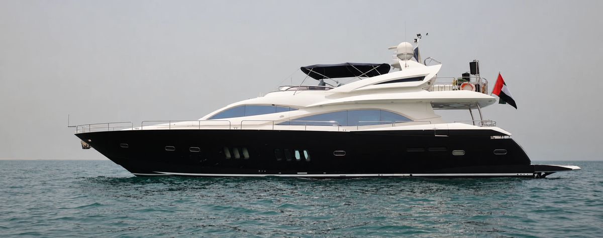 Aarna, an approximately 29 metre yacht at Yas Marina berth E-175